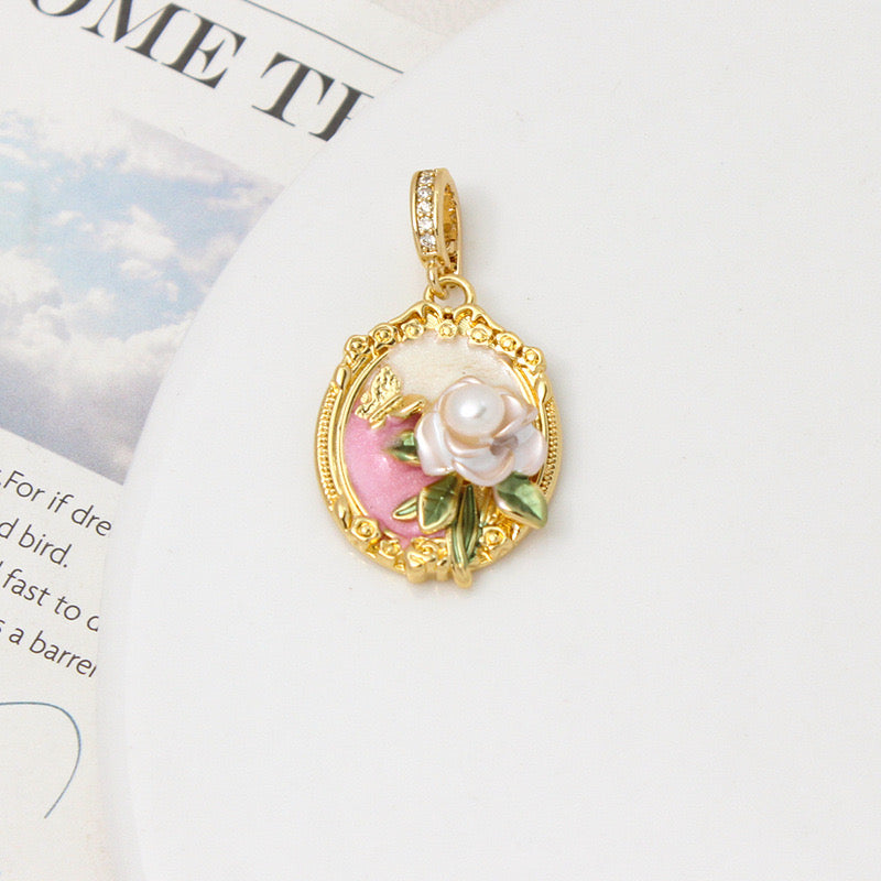 Vintage Oil Painting Pendant [Rosy Bloom]